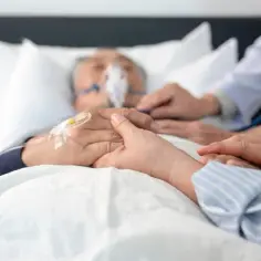Czego najbardziej żałują umierający? Poruszające cytaty na ten temat