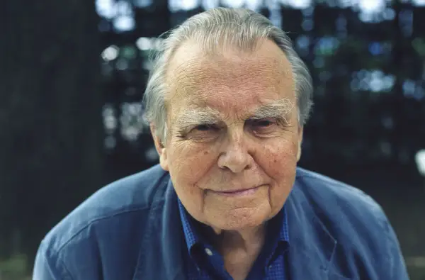 Czesław Miłosz i jego książka piesek przydrożny - znaczenie i tematy